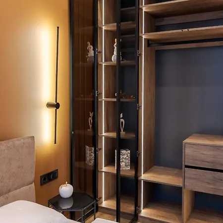 Royal Apart On Sholom Aleikhema Street * Lwów